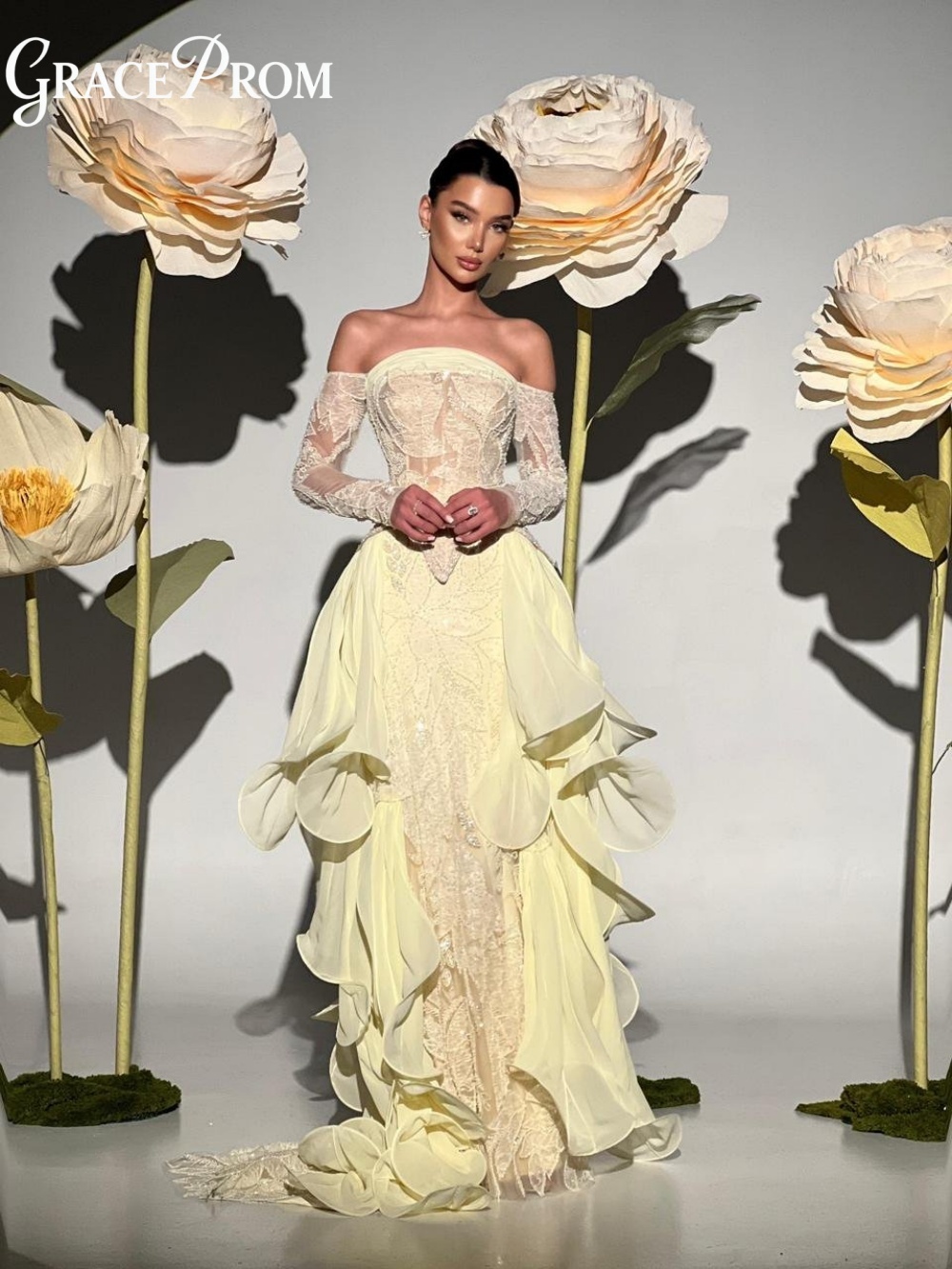 ชุดราตรีสีเหลืองเนยสุดหรู 2026 - Embroidery Yellow Dress บทวิจารณ์และราคา