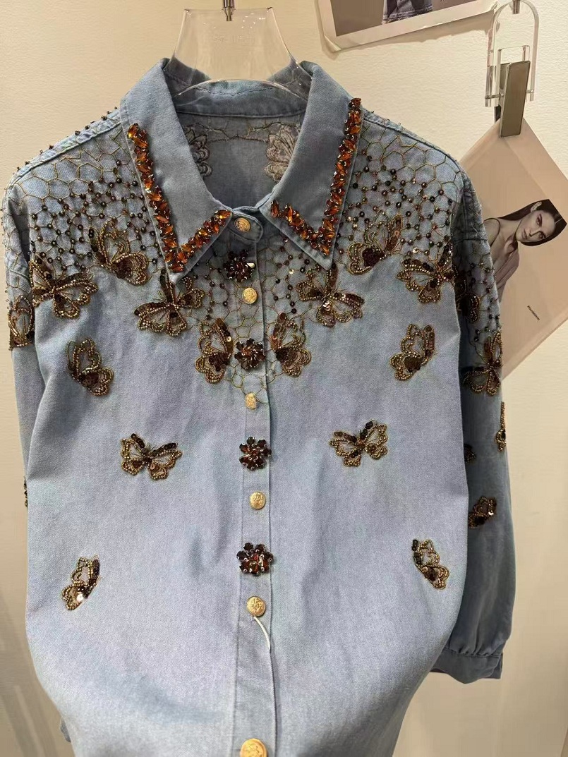 แจ็คเก็ตยีนส์สไตล์หรูสำหรับผู้ - Embroidery Jeans บทวิจารณ์และราคา